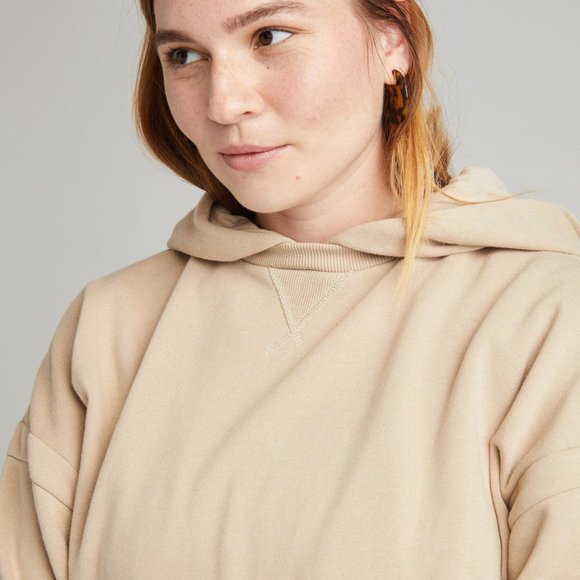 Richer Poorer Recycled Fleece Sweat Set in Sandstorm - Picture 4 of 9